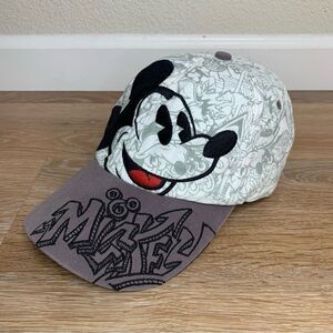 Disney Unisex Embroidered Mickey Mouse Adjustable Strapback Hat
